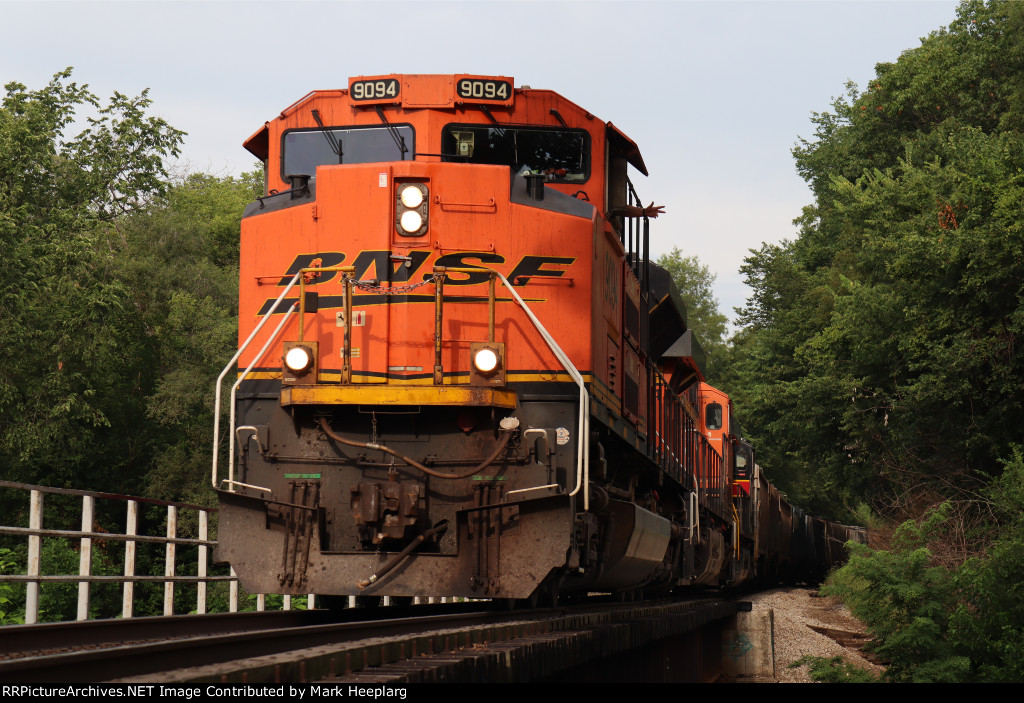 BNSF 9094